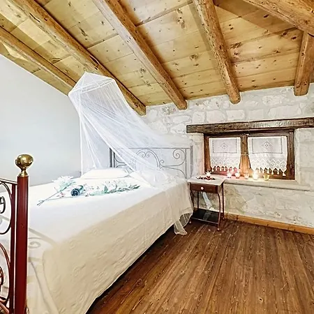 Apartment Poseidon Skinaria